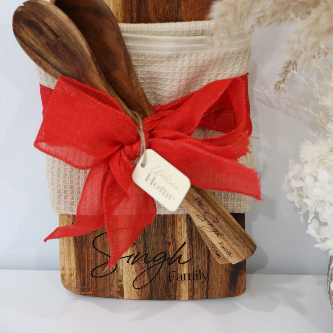 Natural Serving Board Essential Gift Set